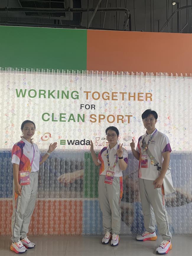 邵岚3.jpg 邵岚3.jpg